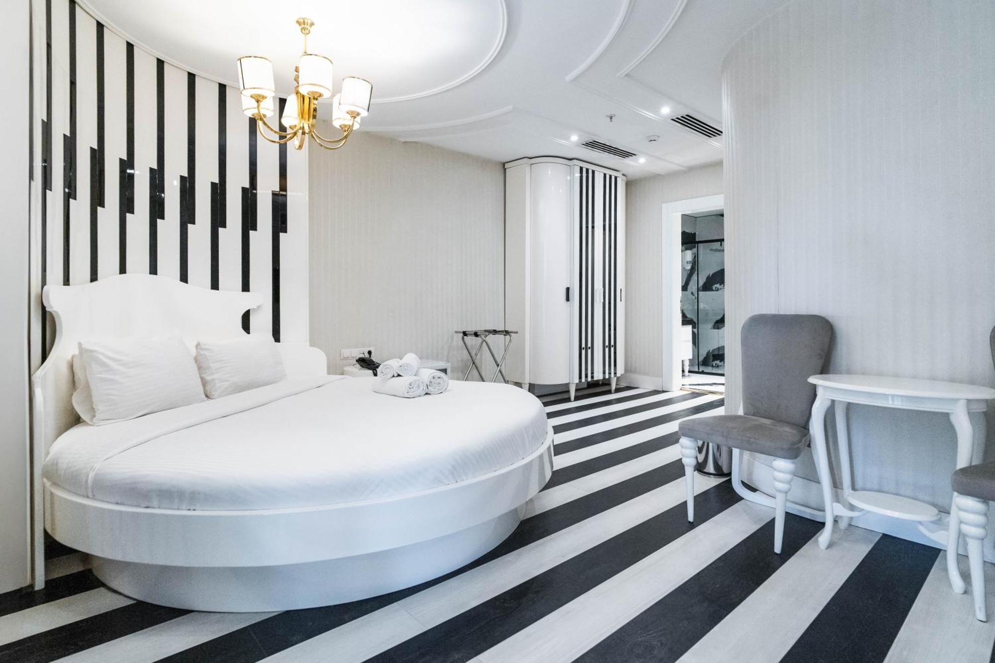 Golden Pars Hotel (Adults Only) Бурса Экстерьер фото